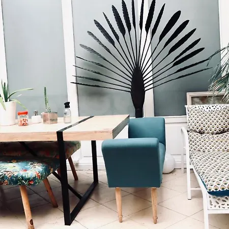 Koko & Baobab Oda ve Kahvaltı 3*